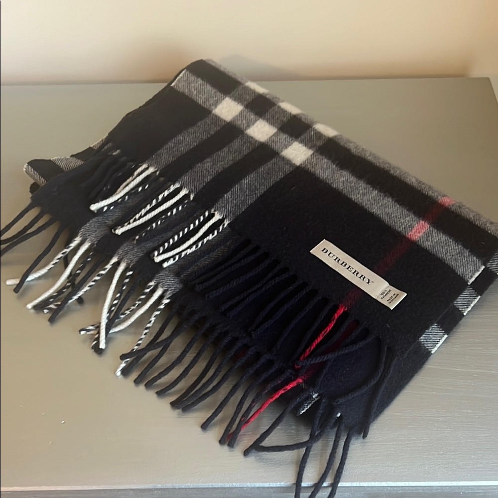 Burberry Black and Gray Scarf with Plaid Design